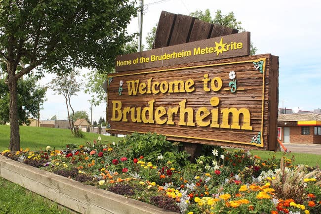 Bruderheim town sign.
